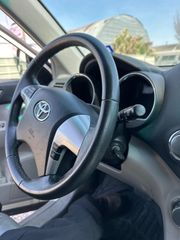 2012 Toyota Highlander SE - Interior Steering Wheel With Keys Image